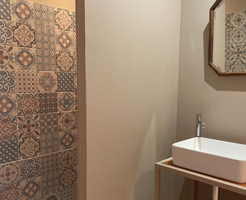 oli roquecor salle de bain